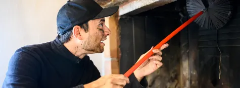 Book for Servicios de deshollinado de chimeneas